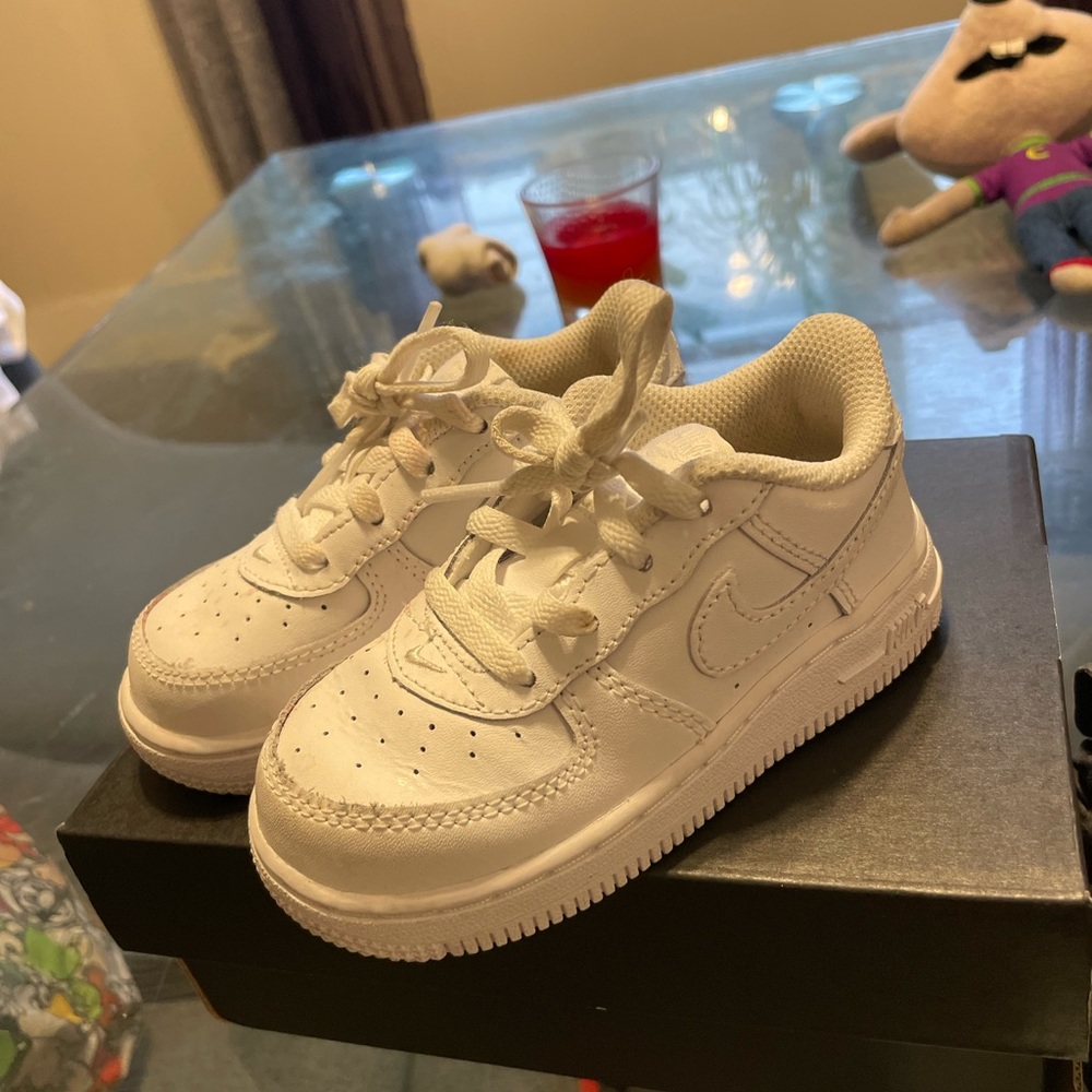 Air Force one all white